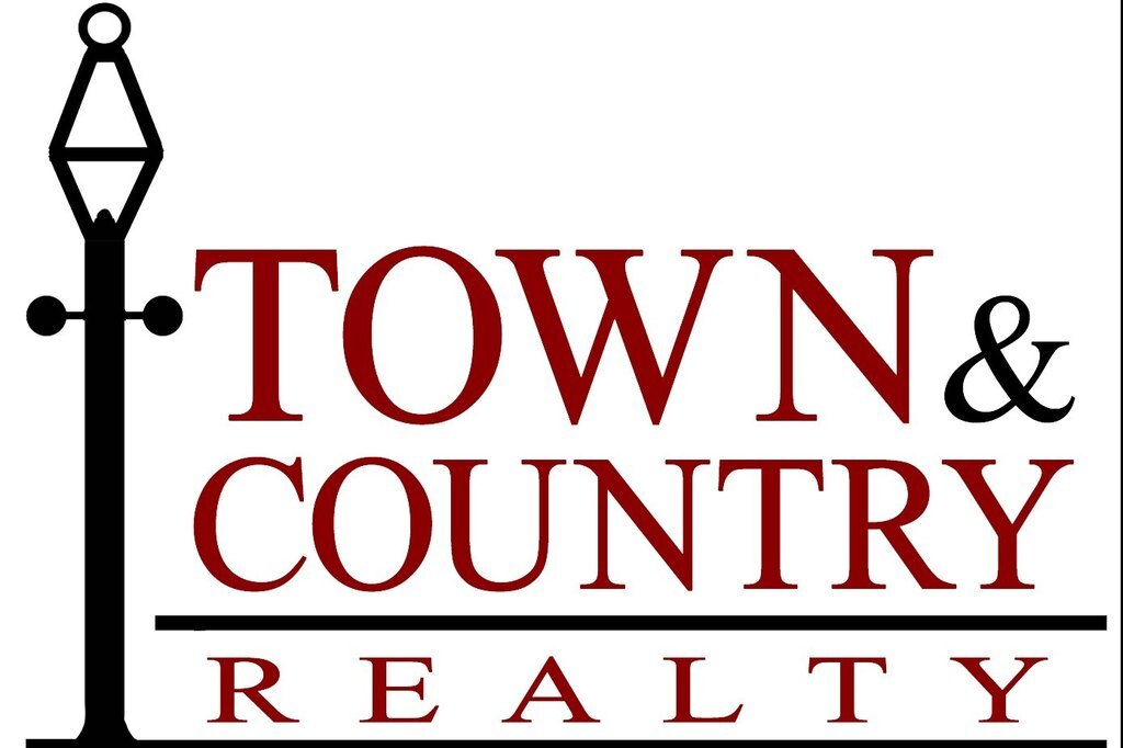 Kitchen Set from Town and Country Realty 2023 Bids for Kids Silent Auction